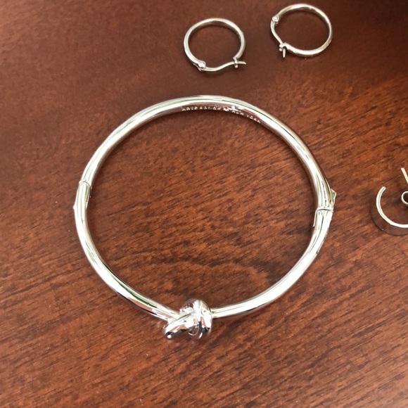 Kate Spade Sailor's knot bangle bracelet - Picture 3 of 7